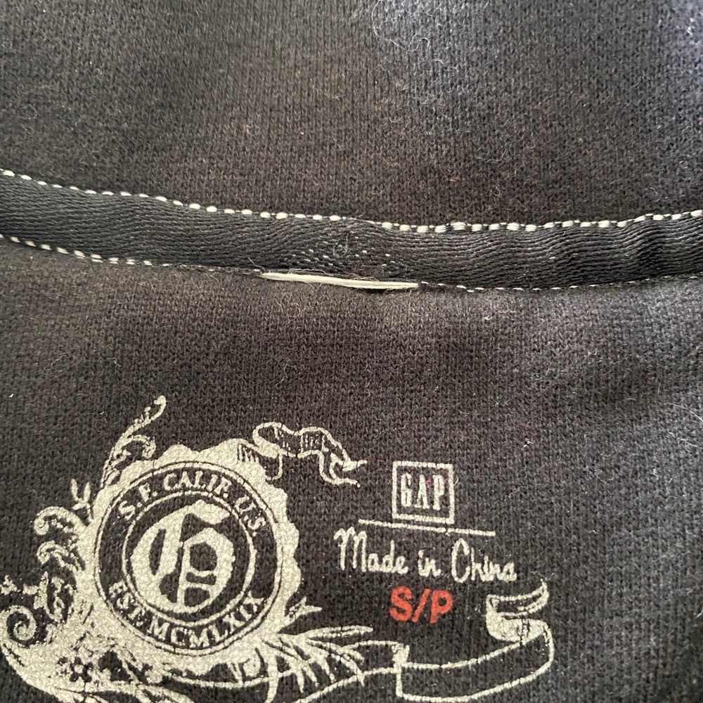 Blazer - Picture 6 of 6